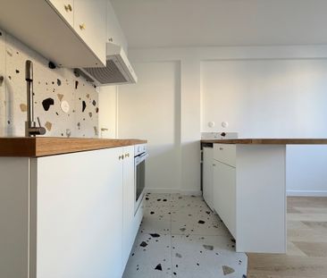 Location Appartement 2 pièces 25m² MARSEILLE 8ème - Photo 1