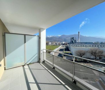 Location appartement Grenoble 38000 42.9 m² - Photo 1