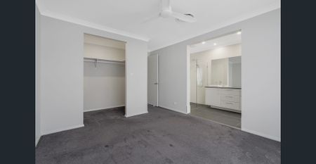 4 Bedroom Home - Photo 4