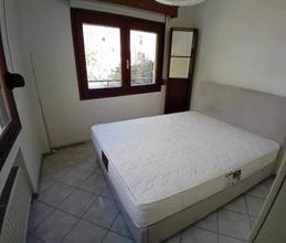Διαμέρισμα για ενοικίαση - Χαριλάου, - Φωτογραφία 3