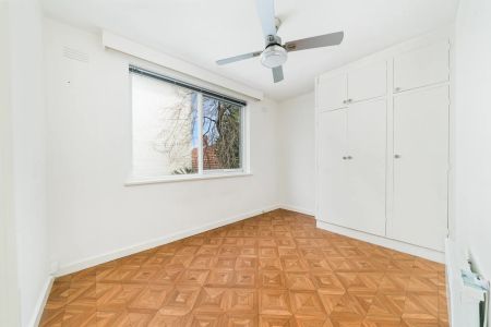 The heart of St Kilda - Photo 2