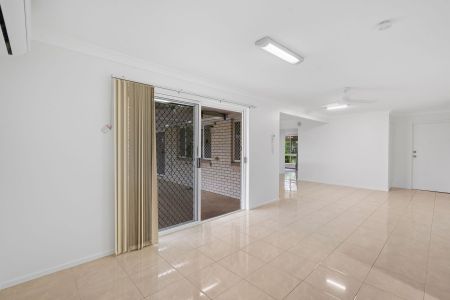 Relaxed Family Lifestyle with Pool, Space and Convenience - Photo 3