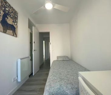 Calle de Albino Hernández Lázaro, Madrid, Community of Madrid 28021 - Photo 1