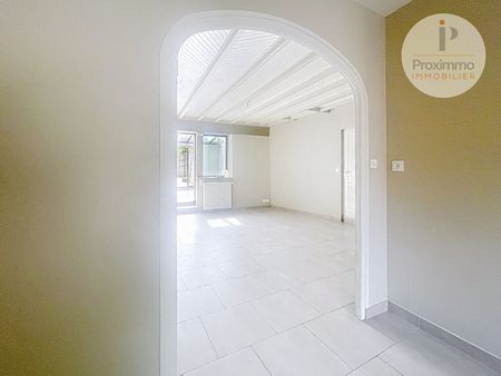 Location Maison 5 pièces 170m² - Photo 3