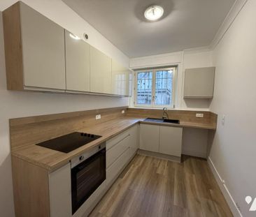 ORLEANS - CENTRE-VILLE - T4 REFAIT A NEUF - Photo 4