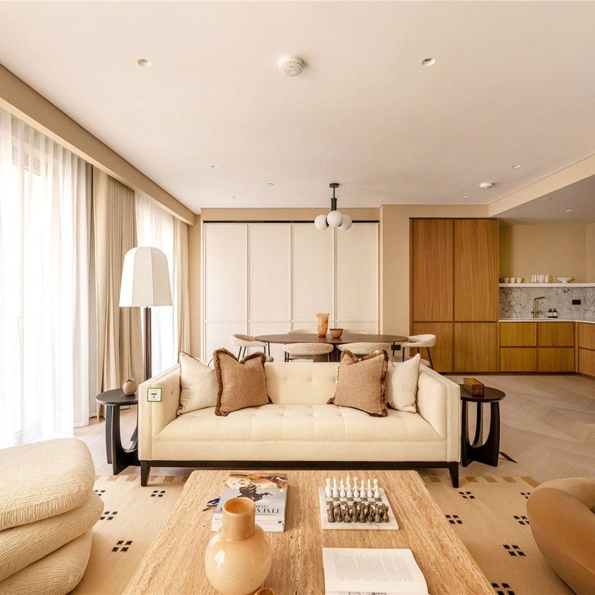 Carrington Street, W1J - Photo 1