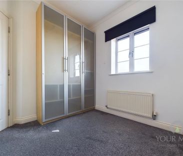 2 bedroom flat to rent - Photo 3