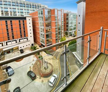 2 bedroom flat to rent - Photo 3