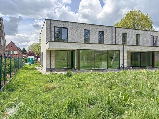 Huis te huur in Deurle - Photo 1