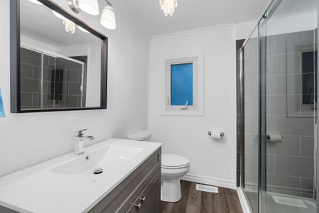 For Lease - 380 Gill Street, Orillia, Ontario - Photo 3