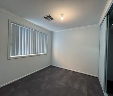 Modern 3-Bedroom Home – Comfortable Living in a Great Location! - Photo 6