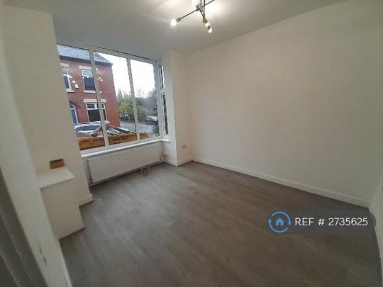 4 bedroom terraced house to rent - Photo 1