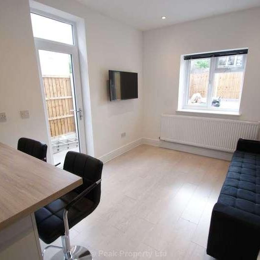 Excellent Location Gordon Road, Southend On Sea, SS1 - Photo 1