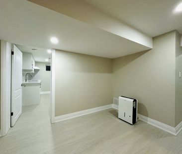For Lease - 38 Howarth Avenue Unit# #Basment A, Toronto, Ontario - Photo 4