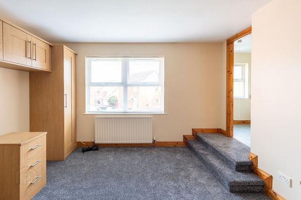 38 Belvedere Manor, Lurgan, BT67 9NW - Photo 1