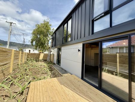 217 Oxford Terrace, Avalon - Photo 2