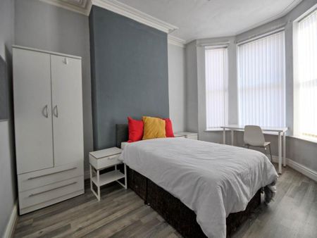 4 bedroom house share to rent - Photo 4