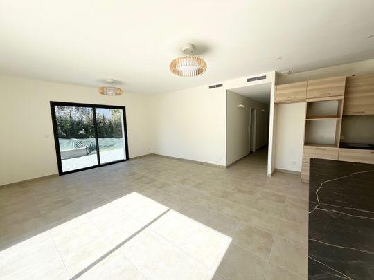 Location Maison 4 pièces 117m² GRADIGNAN 33170 - Photo 1
