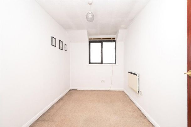 2 bedroom semi-detached house to rent - Photo 1