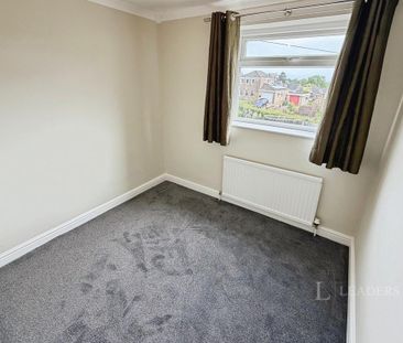3 bedroom terraced house to rent - Photo 4