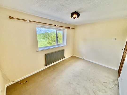 2 bedroom house to rent - Photo 1