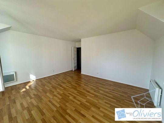 T3 VOISINS LE BRETONNEUX - 3 pièce(s) - 61.24 m2 - Photo 1
