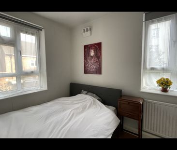 2 Bed Flat, Northleigh House, E3 - Photo 5