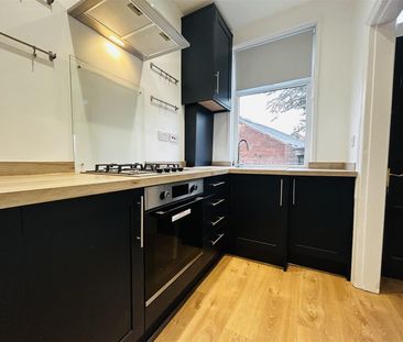 2 bedroom terraced house to rent - Photo 5