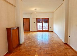 Διαμέρισμα για ενοικίαση - Κόρινθος, - Photo 2