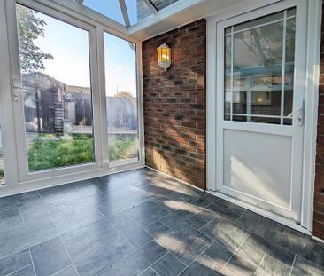 2 bedroom semi-detached house to rent - Photo 5