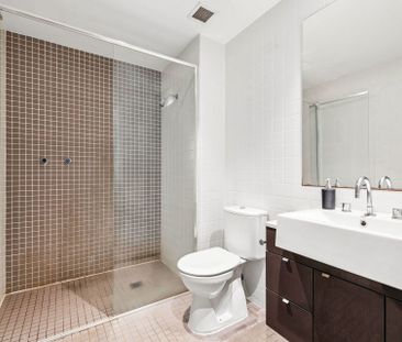 Spacious North-Facing Apartment with Study, Two Balconies & Resort ... - Photo 4