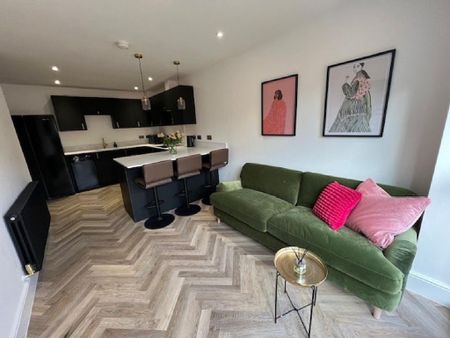 5 bedroom detached house to rent - Photo 5