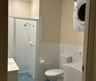 Adelaide CBD - Photo 1