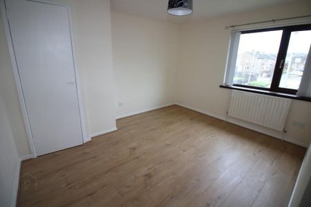 12 Lisleen Place, Newtownards, BT23 4NH - Photo 3