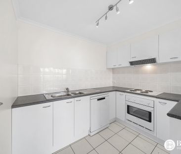 Unit 98/10 Eyre Street, Griffith ACT 2603 - Apartment For Rent | Do... - Photo 6