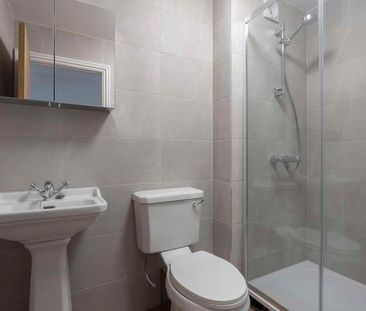 High Street, Cheltenham, GL50 - Photo 1