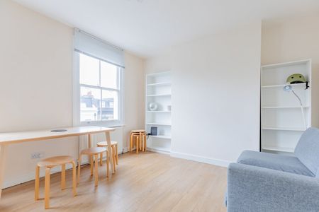 1 Bed Flat, Clonbrock Road, N16 - Photo 2