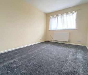 Thornwood Close, Blackburn. Lancs. BB1 9UF - Photo 1