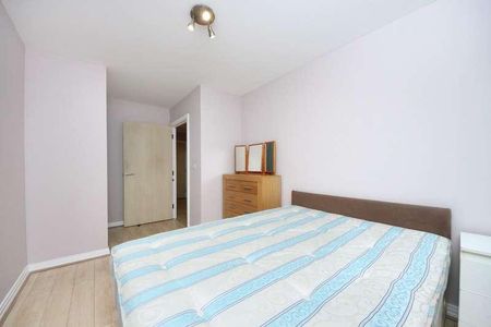 Trentham Court, W3 - Photo 2