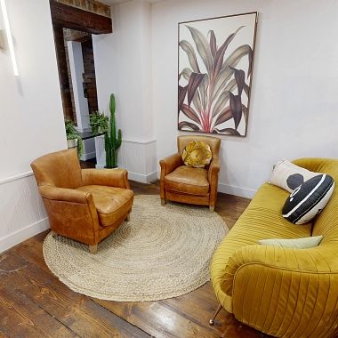 Room available in a newly renovated student flat share - Photo 1