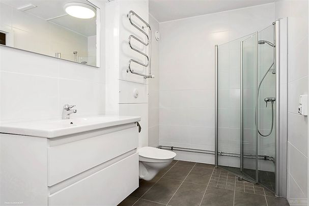 Granängsvägen 11 - Foto 1