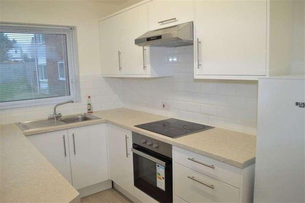 Cedar Court, St Albans, AL4 - Photo 1