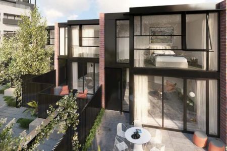 Near New Townhouse With Private Courtyard - Photo 3