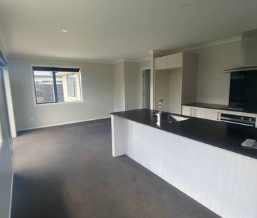 Available now in lockerbie - Photo 2