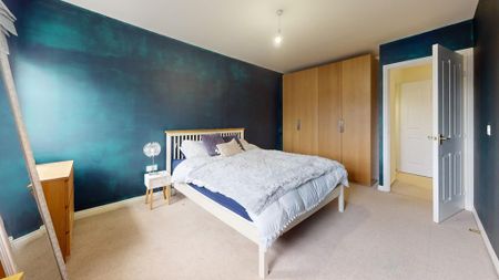 2 bedroom flat to rent - Photo 5