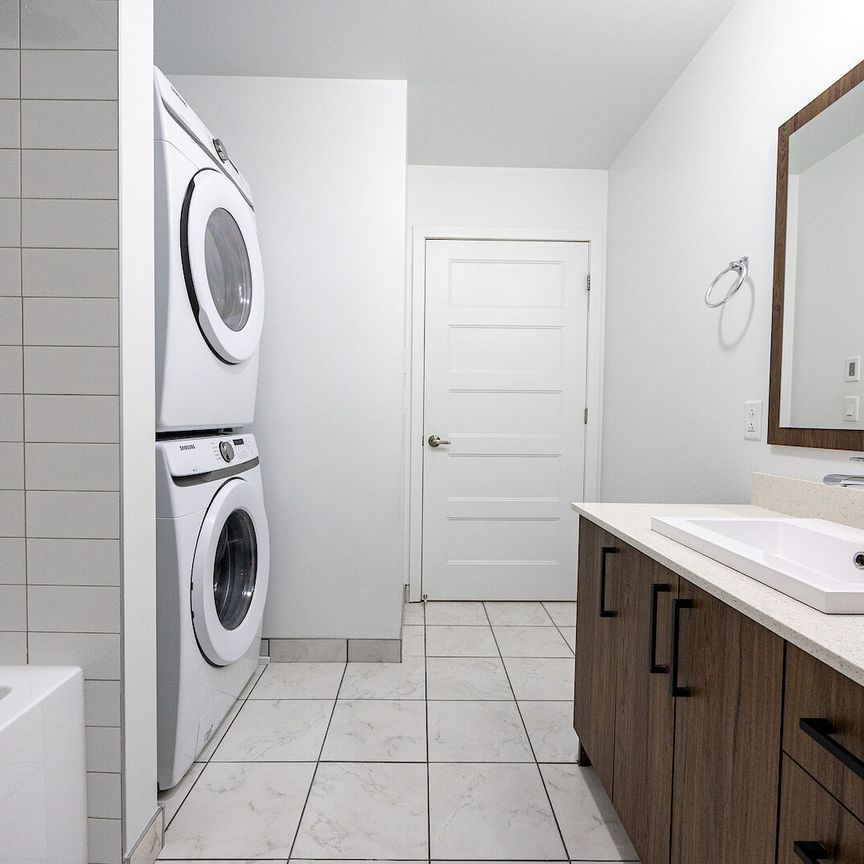 815 Rue Gagné, Montréal, QC - Photo 1