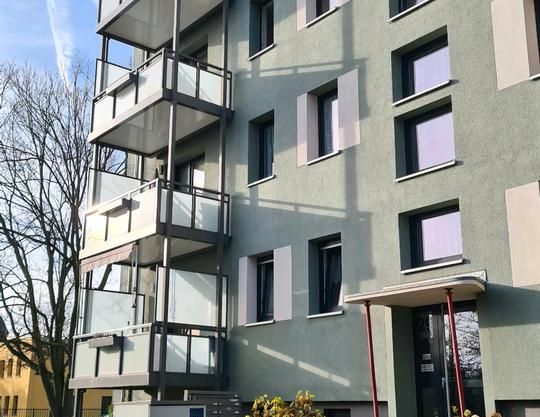 Nachmieter für 2-Raum-Whg gesucht! Küche Balkon Wanne Stellplatz - Foto 1