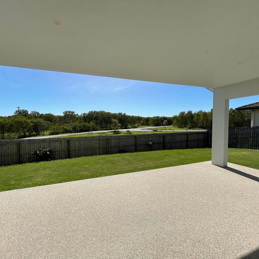 Family-Friendly Living Near Bucasia Beach - Photo 1