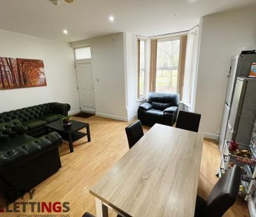 4 Bedroom Flat - Photo 1