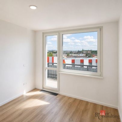 Pronájem bytu 3+1 74 m², Švehlova, Praha - Photo 1